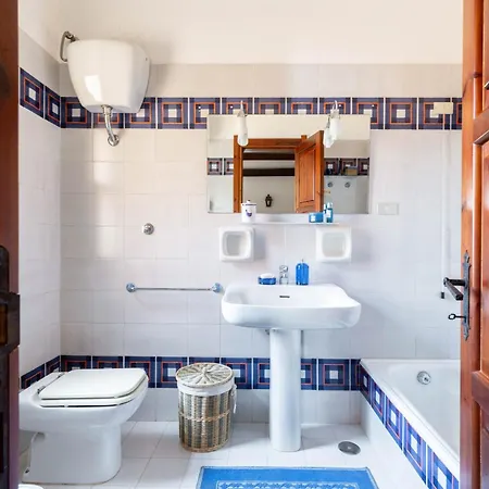 Anna - Charming Dimora Suspended Over The Sea Villa *