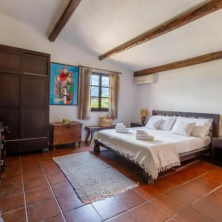 Anna - Charming Dimora Suspended Over The Sea * Geremèas