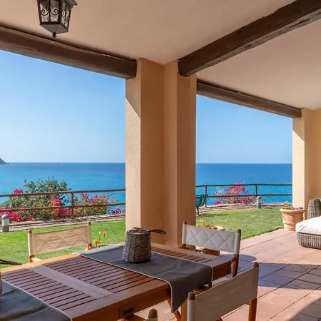 Villa Anna - Charming Dimora Suspended Over The Sea